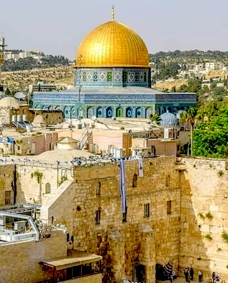 A picture of the Dome of the Rock in Jerusalem.